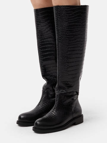 L37 HANDMADE SHOES Boots 'MR JONES MAXI' in Schwarz