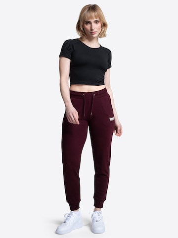 Regular Pantalon de sport 'WEYCROFT' LONSDALE en rouge