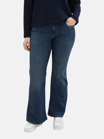 Tom Tailor Women + Boot cut Jeans in Blue: front