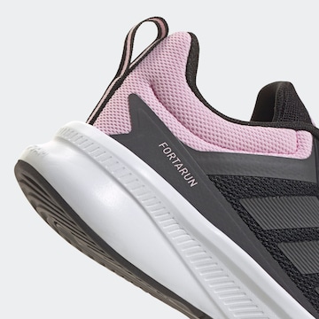 ADIDAS SPORTSWEAR Sneakers 'Fortarun 4.0' in Zwart