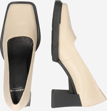VAGABOND SHOEMAKERS - Zapatos con plataforma 'EDWINA' en beige