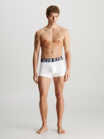 Boxer 'Intense Power' di Calvin Klein Underwear in bianco