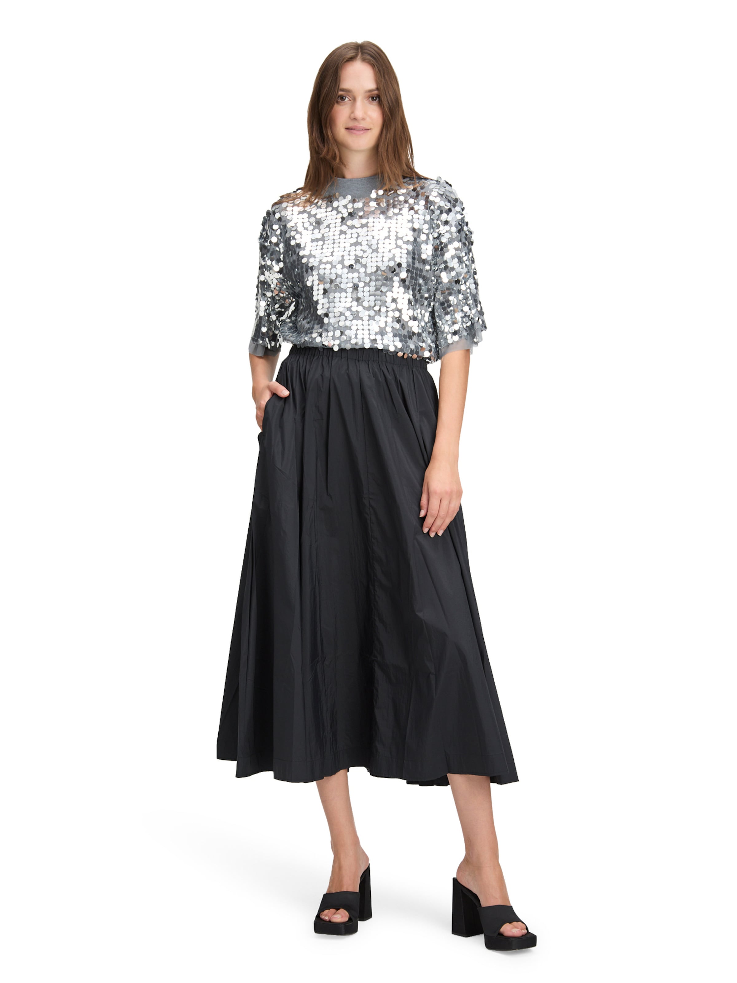 Cartoon Skirt in Black