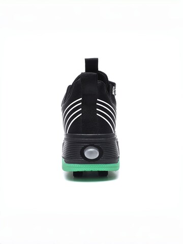 HUSKSWARE Inline and Roller Skates in Black