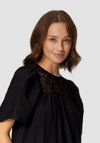QS Blouse in Black