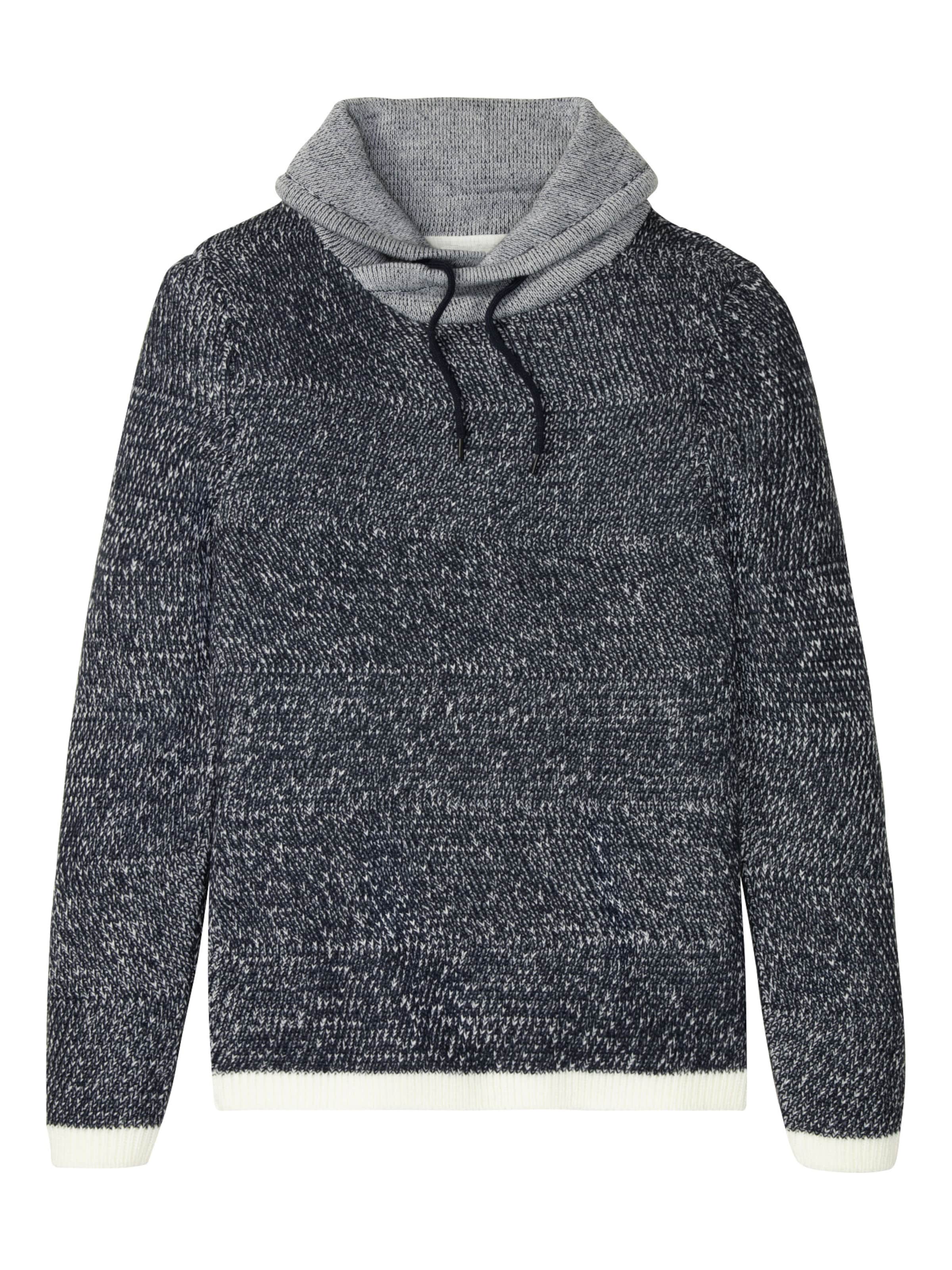 bonprix Pullover in Blau: Vorderseite