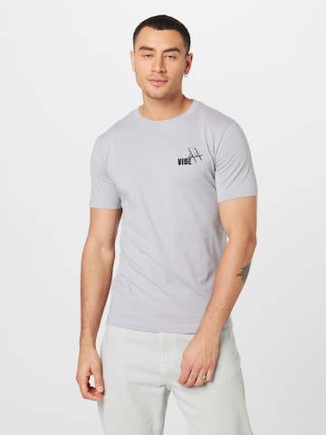 LMTD T-Shirt 'MICHAIR' in Grau: predná strana