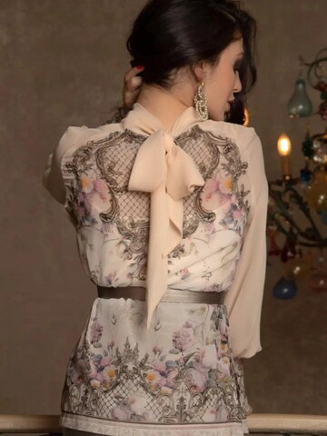 JIORO Blouse 'BAROQUE FLOWERS' in Beige