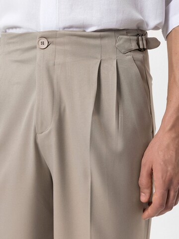 Loosefit Pantalon à plis Antioch en beige