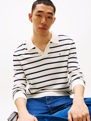 TOMMY HILFIGER Pullover in Blau