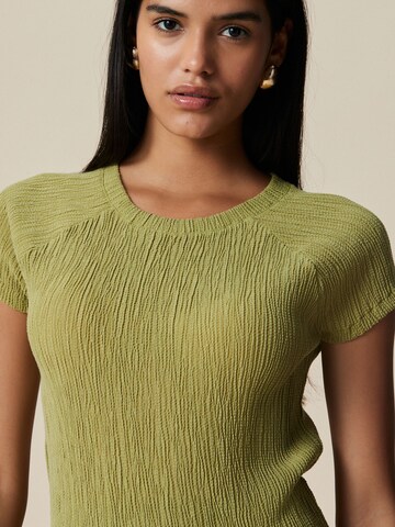 Next Blouse in Green