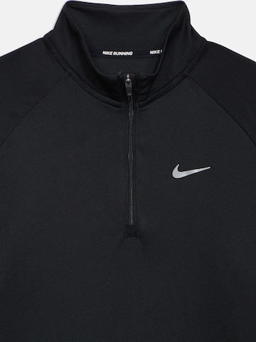 Tricou funcțional 'MILER' de la NIKE pe negru