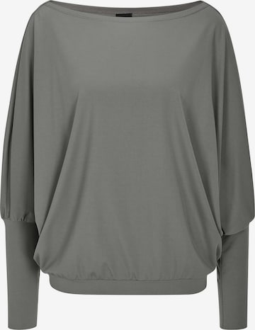 T-shirt MADELEINE en vert : devant