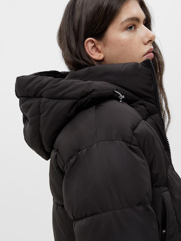 Pull&Bear Between-Season Jacket in Black