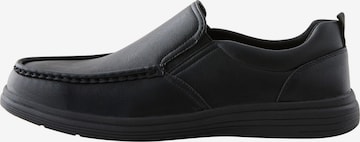 juoda Next Loaferai: priekis