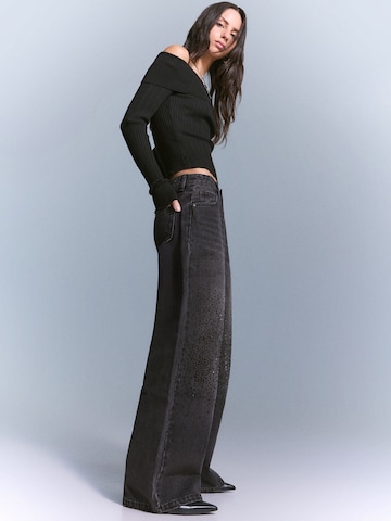 Bershka Wide Leg Jeans in Schwarz