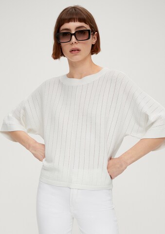 s.Oliver Sweater in Beige: front