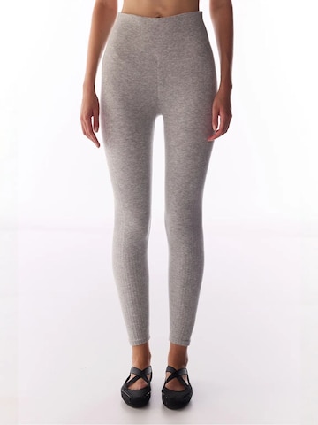 Skinny Leggings 'Gamaschen' Penti en gris