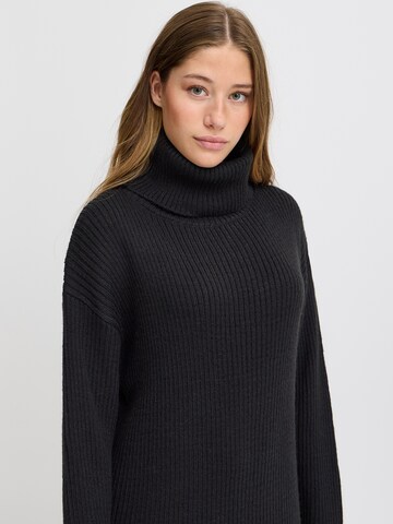 Abito in maglia 'IH ANDOSA' di ICHI in nero