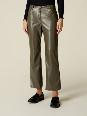 évasé Pantalon oltre en vert