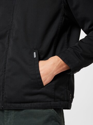 Carhartt WIP Between-Season Jacket in Black