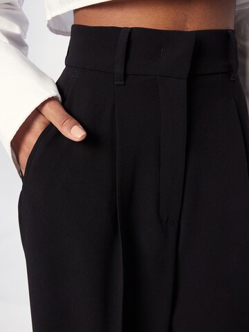 Weekend Max Mara Wide Leg Hose 'UTA' in Schwarz