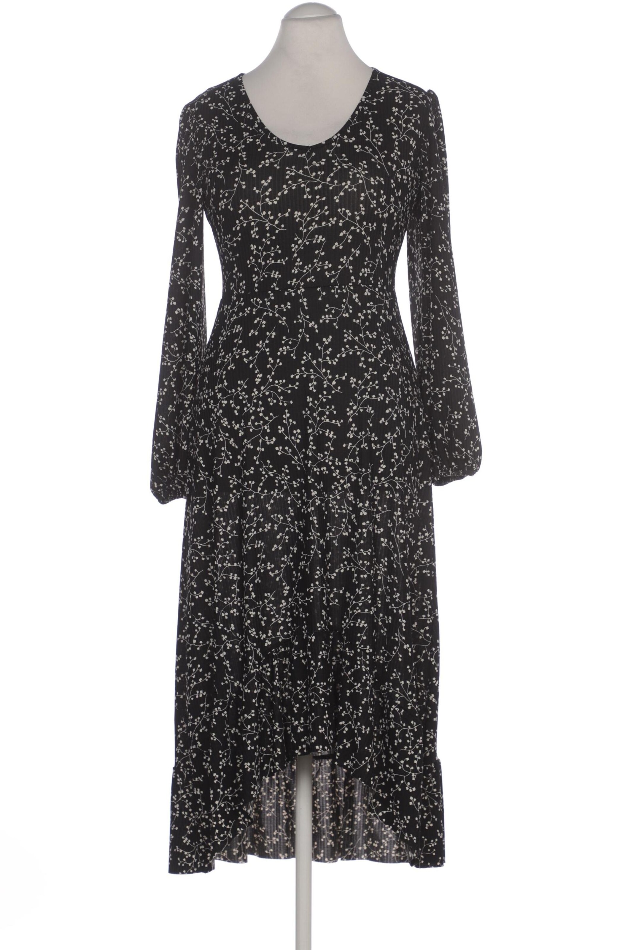 Trendyol Dress in M in Black: front