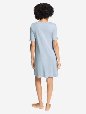 Hanro Nachthemd ' Pilar ' in Blauw