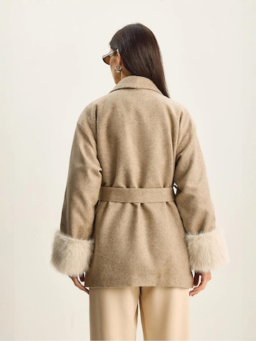 Cappotto invernale di Bianco Lucci in beige