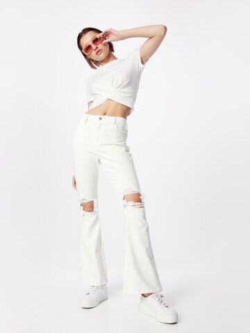 HOLLISTER - Bootcut Vaquero en blanco