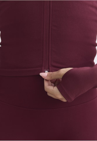 Veste de survêtement Aim'n en rouge