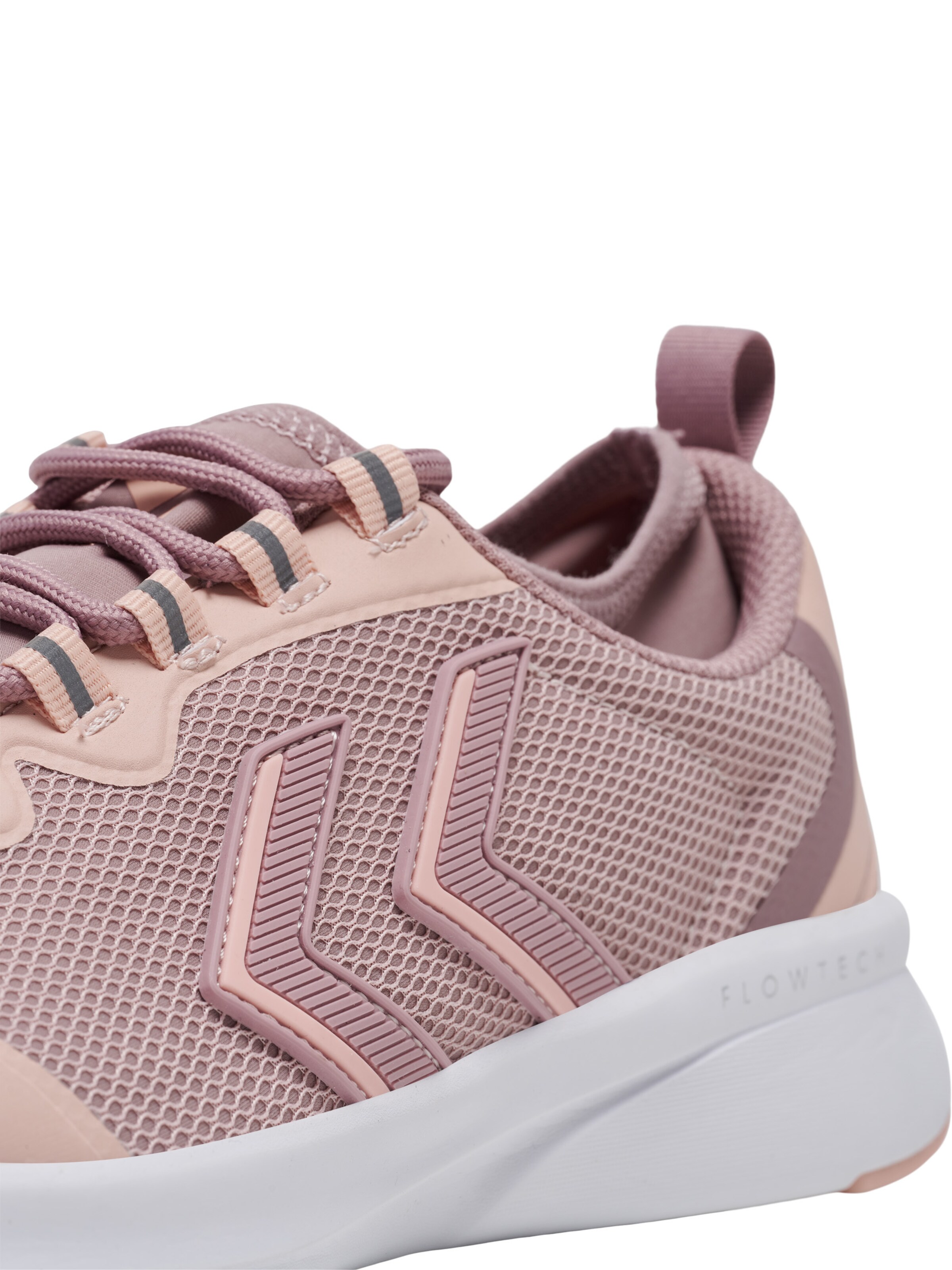 Hummel Platform trainers in Pink