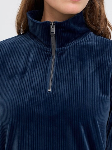 Oxmo Dress ' OXEBBA HALFZIP ' in Blue