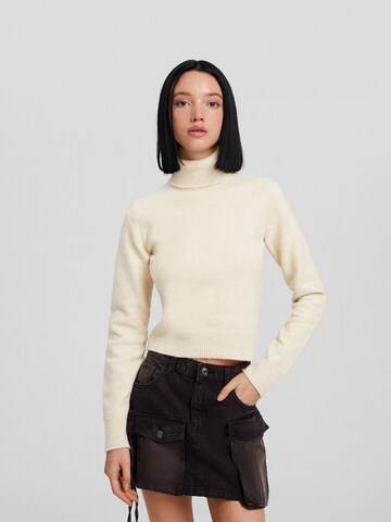 Bershka Sweater in Beige: front