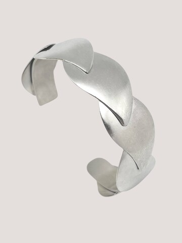 Gloria Mago Bracelet 'Fallen Leaves Bracelet, Brass, Silver, 10µ, Adjustable' in Silver: front