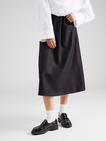 Soft Rebels Skirt 'Emmy' in Black: front