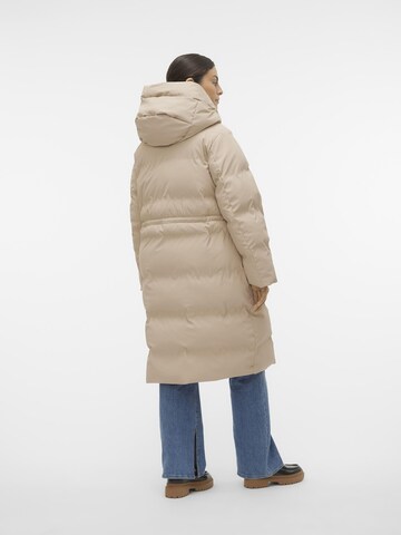 Vero Moda Curve Winter Coat 'NOE' in Beige