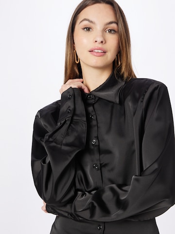Rochie tip bluză de la Misspap pe negru