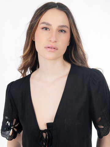 Influencer Bluse in Schwarz