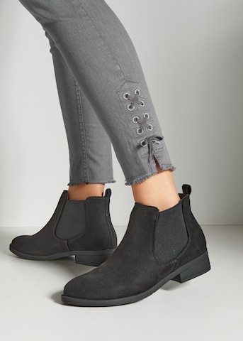 LASCANA Chelsea Boots in Schwarz: predná strana