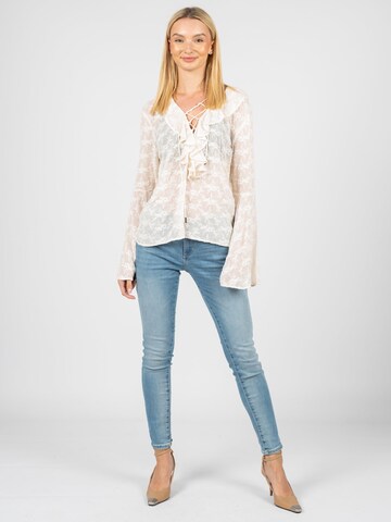 GUESS Normalny krój Jeansy 'Guess Jeansy Annette Skinny | W1YA99D4F51  | 29 (EU)' w kolorze czarny: przód