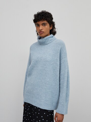 Pullover 'Henri' di EDITED in blu: frontale