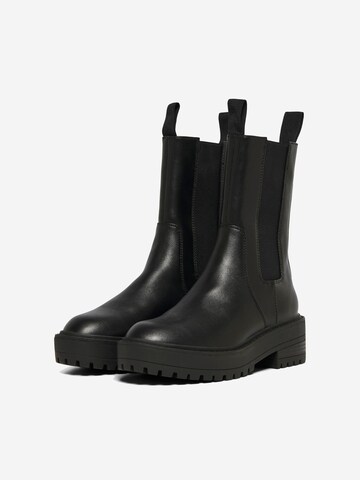 ONLY Chelsea boots 'ONLBrandy-21' in Black