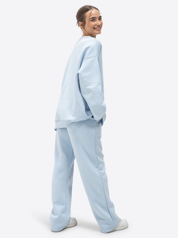 TATES Wide leg Workout Pants in Blue