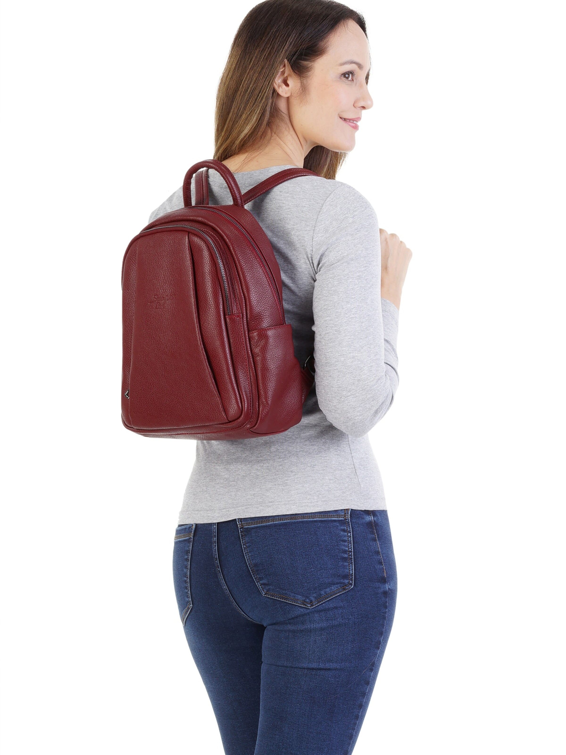 Samantha Look Backpack in Red