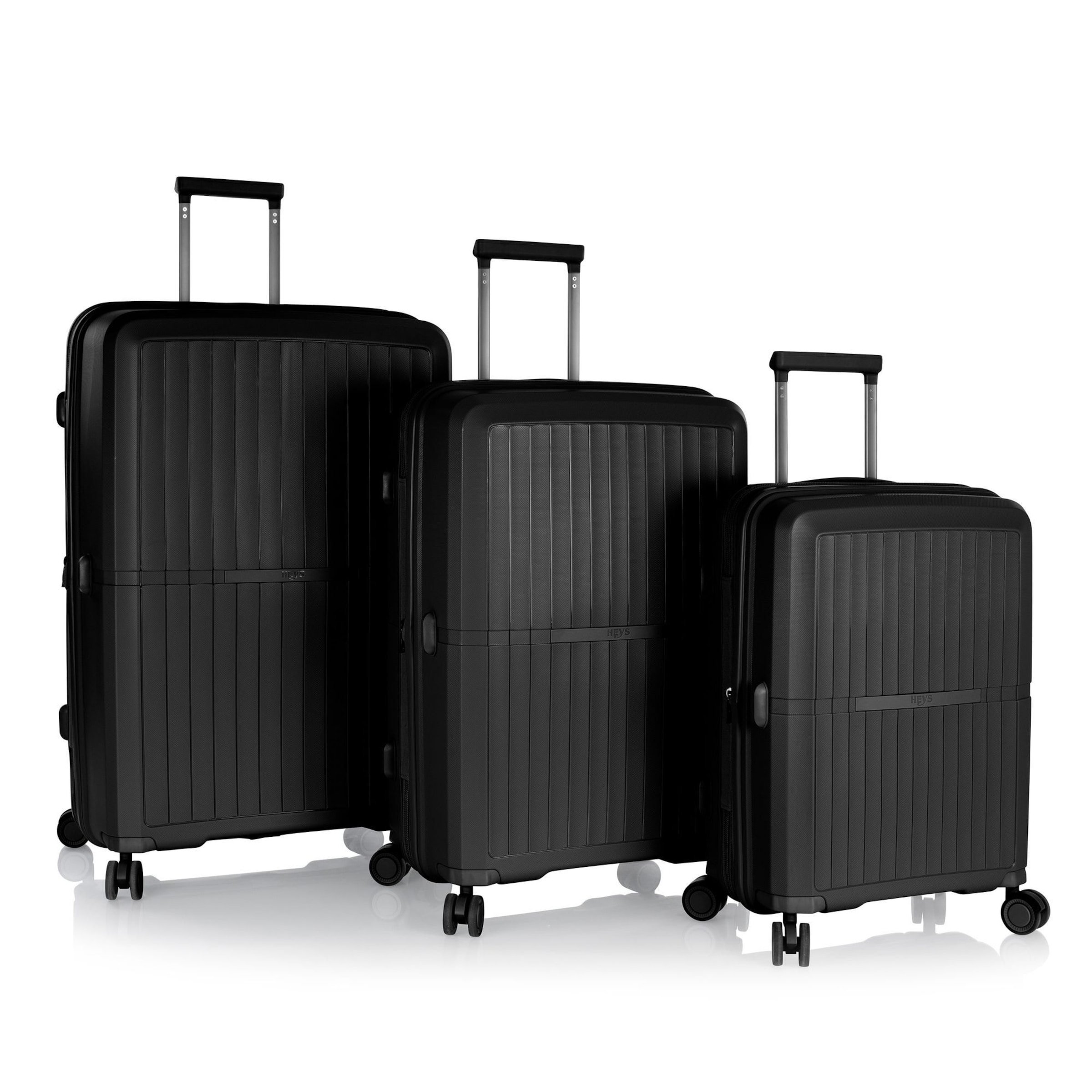 Heys Suitcase Set 'AirLite' in Black: front