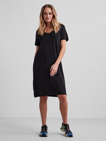 PIECES Kleid 'Kamala' in Schwarz