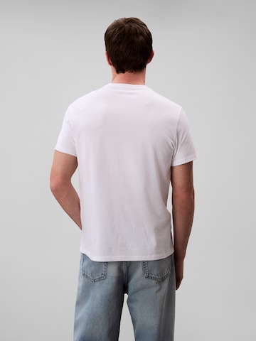 T-Shirt Calvin Klein Jeans en blanc