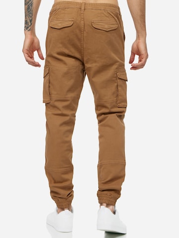Tazzio Regular Cargohose 'A300' in Beige