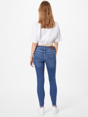 Coupe slim Jean WRANGLER en bleu